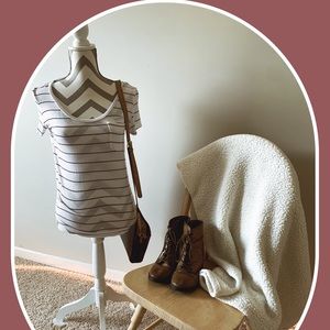 Burgundy striped white T-shirt